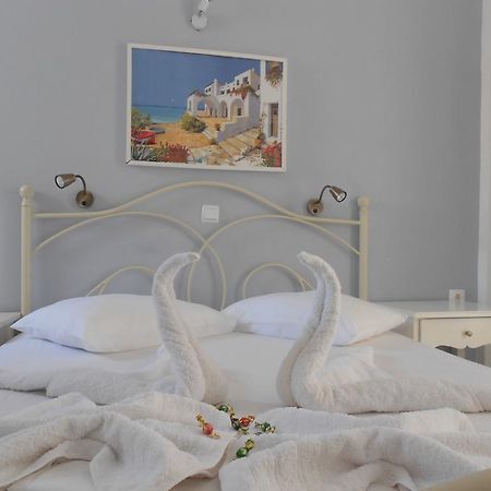 Nicolas Antiparos Town Dış mekan fotoğraf