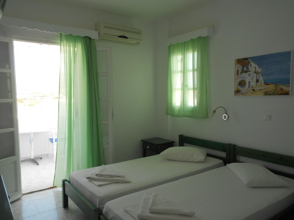 Nicolas Antiparos Town Dış mekan fotoğraf