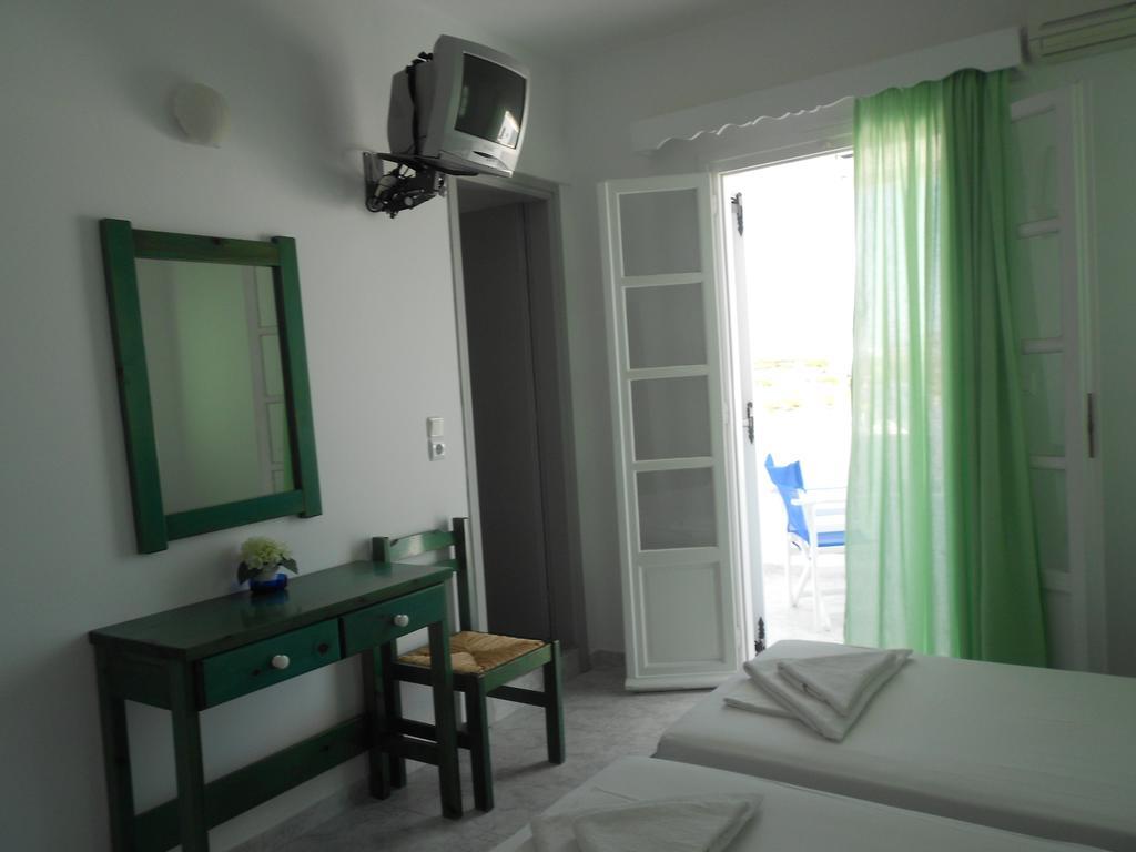 Nicolas Antiparos Town Dış mekan fotoğraf