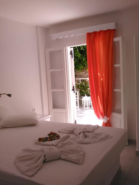 Nicolas Antiparos Town Dış mekan fotoğraf