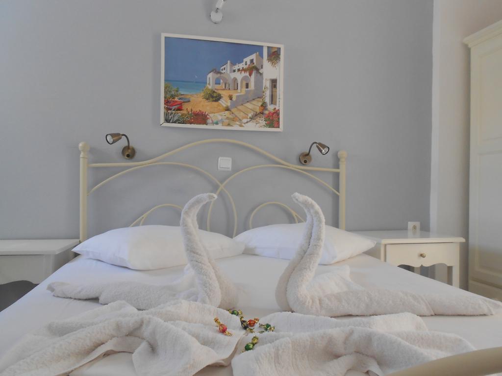 Nicolas Antiparos Town Dış mekan fotoğraf